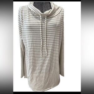 Talbots NWOT relaxed turtleneck drawstring ladies Large pullover-striped w/pocke